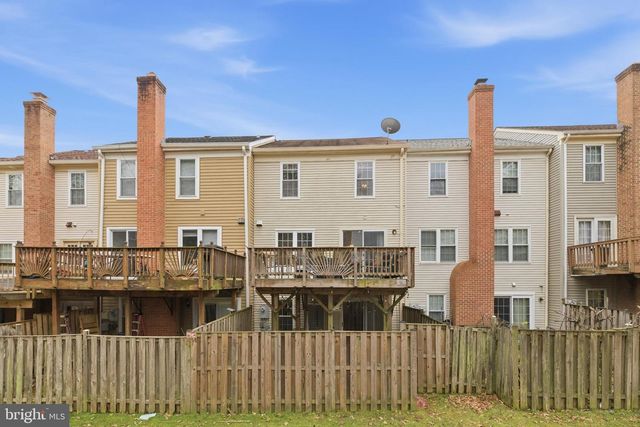 6163 GREEN HOLLOW CT, Springfield, VA 22152