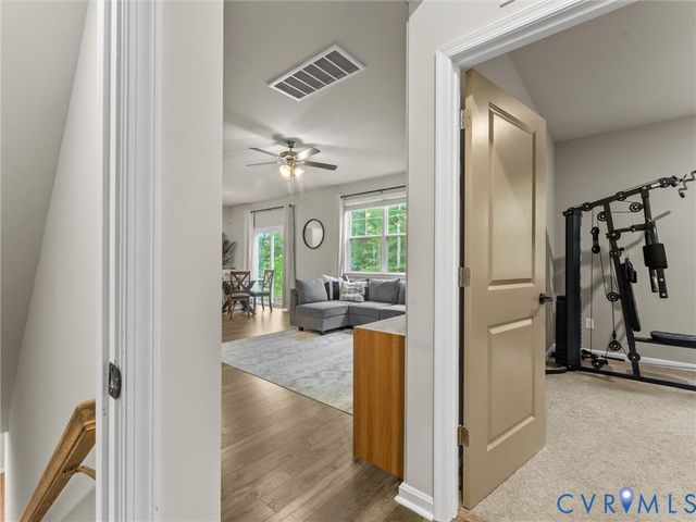 6636 Whisperwood Dr, North Chesterfield, VA 23234
