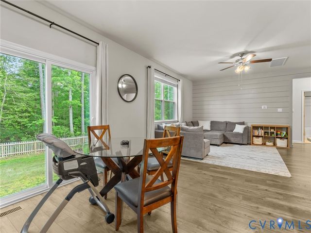 6636 Whisperwood Dr, North Chesterfield, VA 23234