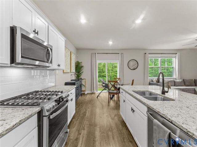 6636 Whisperwood Dr, North Chesterfield, VA 23234