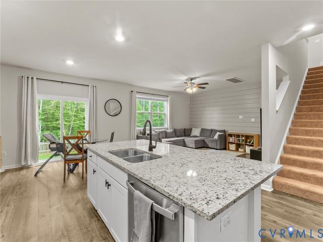 6636 Whisperwood Dr, North Chesterfield, VA 23234
