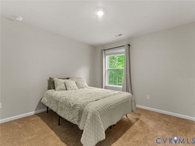 6636 Whisperwood Dr, North Chesterfield, VA 23234