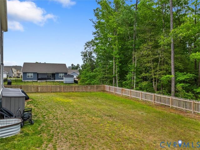 6636 Whisperwood Dr, North Chesterfield, VA 23234
