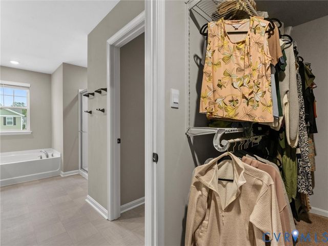 6636 Whisperwood Dr, North Chesterfield, VA 23234