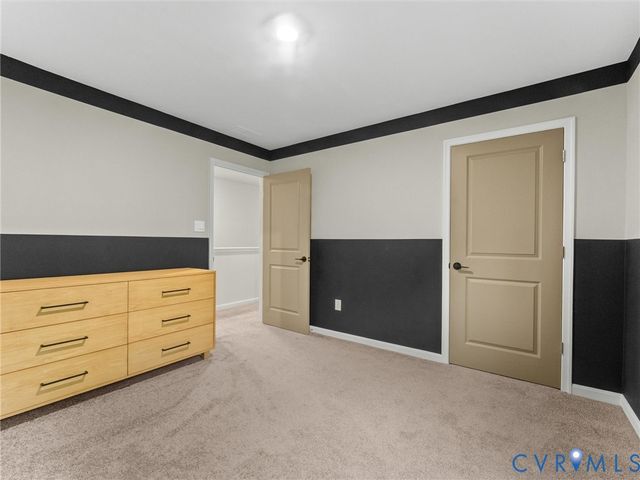 6636 Whisperwood Dr, North Chesterfield, VA 23234