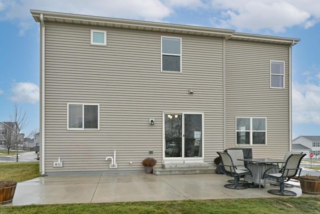 W1171 Meadowsweet PASS, Ixonia, WI 53036