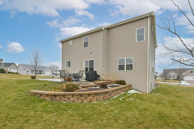 W1171 Meadowsweet PASS, Ixonia, WI 53036
