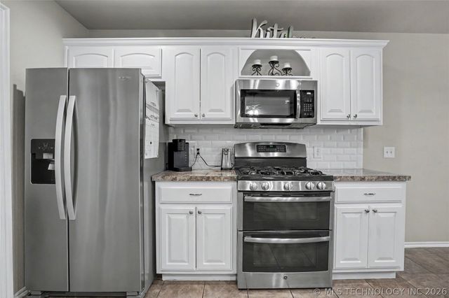 1603 W 119th Street S, Jenks, OK 74037