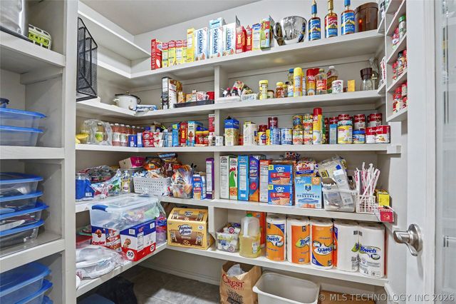 1603 W 119th Street S, Jenks, OK 74037