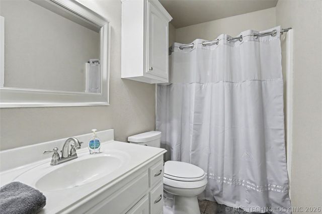 1603 W 119th Street S, Jenks, OK 74037