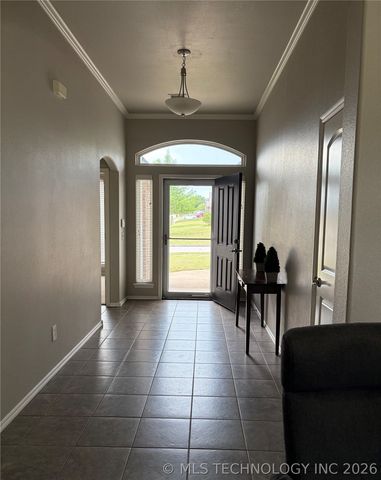1603 W 119th Street S, Jenks, OK 74037