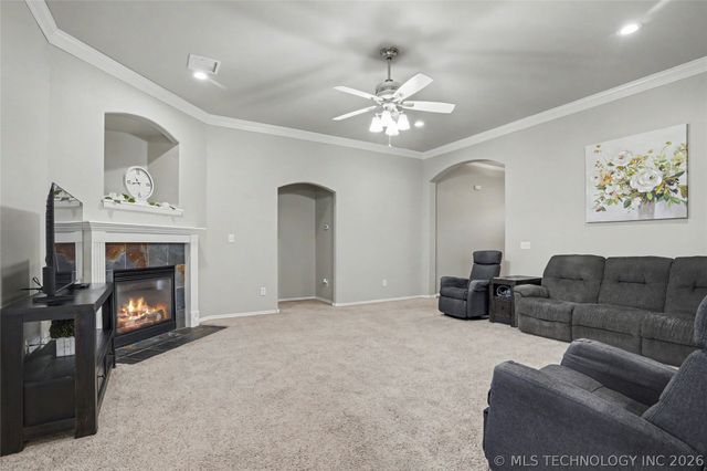 1603 W 119th Street S, Jenks, OK 74037
