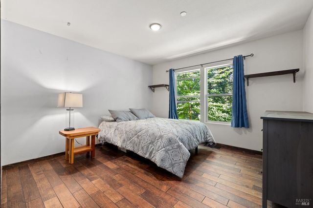 9935 Occidental Rd, Sebastopol, CA 95472