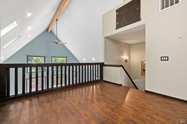 9935 Occidental Rd, Sebastopol, CA 95472