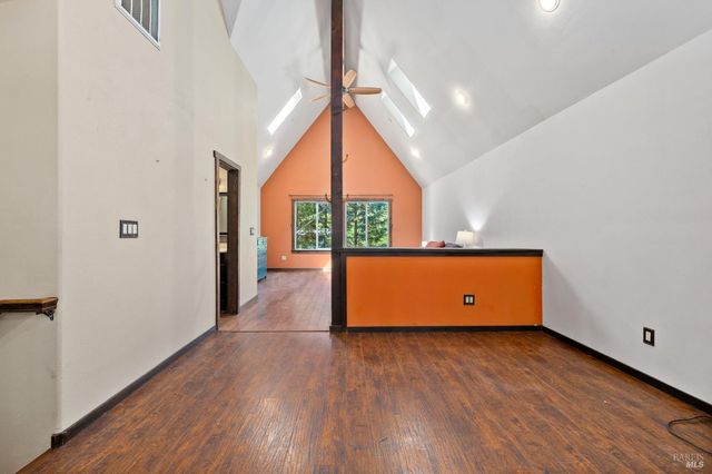 9935 Occidental Rd, Sebastopol, CA 95472