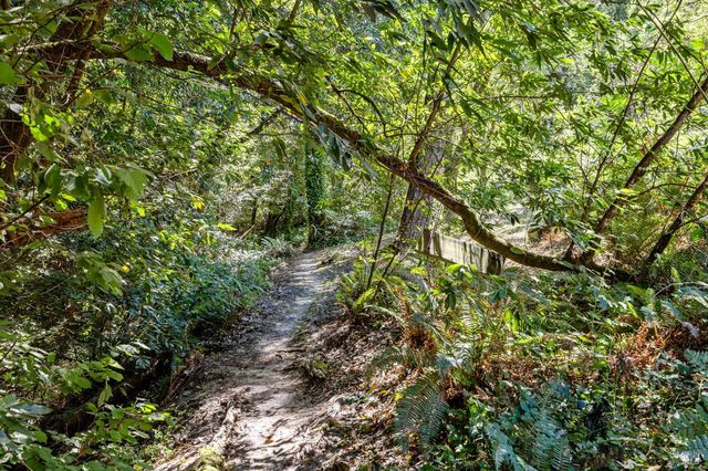 9935 Occidental Rd, Sebastopol, CA 95472