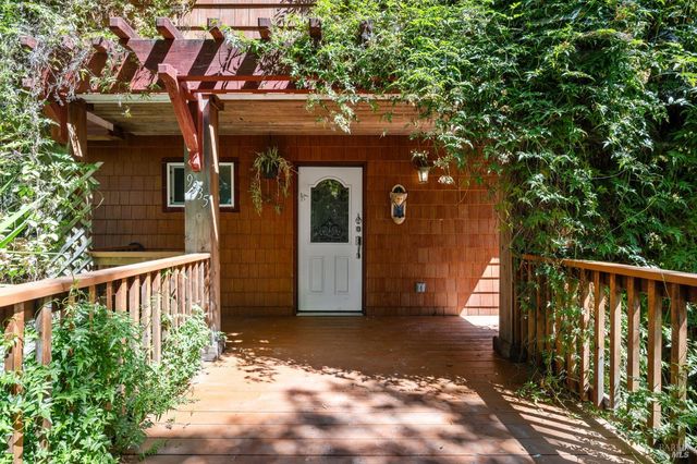 9935 Occidental Rd, Sebastopol, CA 95472