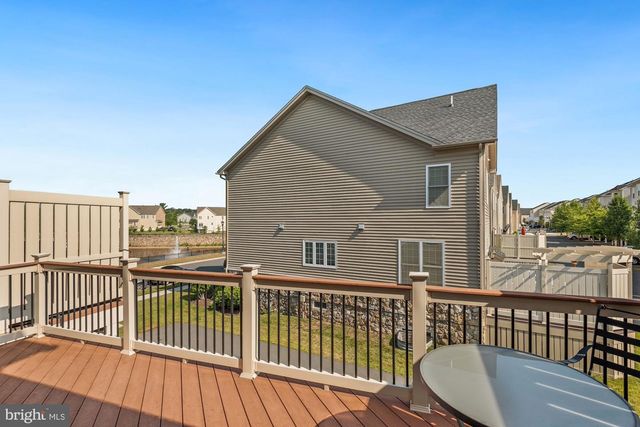 43176 WITHAM SQ, Ashburn, VA 20148