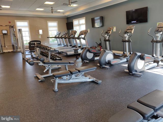 43176 WITHAM SQ, Ashburn, VA 20148