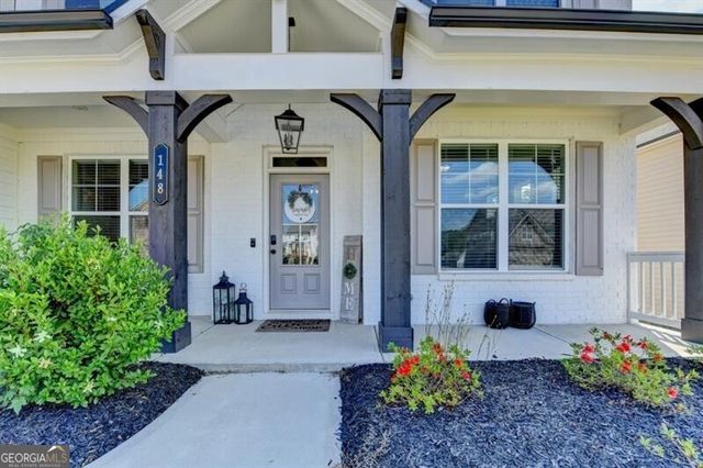 148 Logan Pass Drive, Loganville, GA 30052
