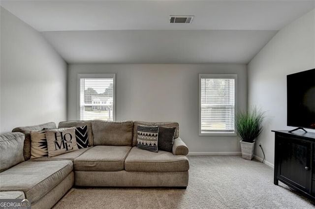 148 Logan Pass Drive, Loganville, GA 30052