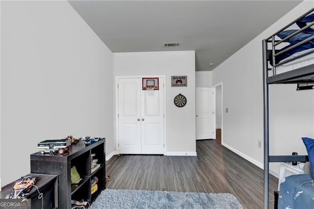 148 Logan Pass Drive, Loganville, GA 30052