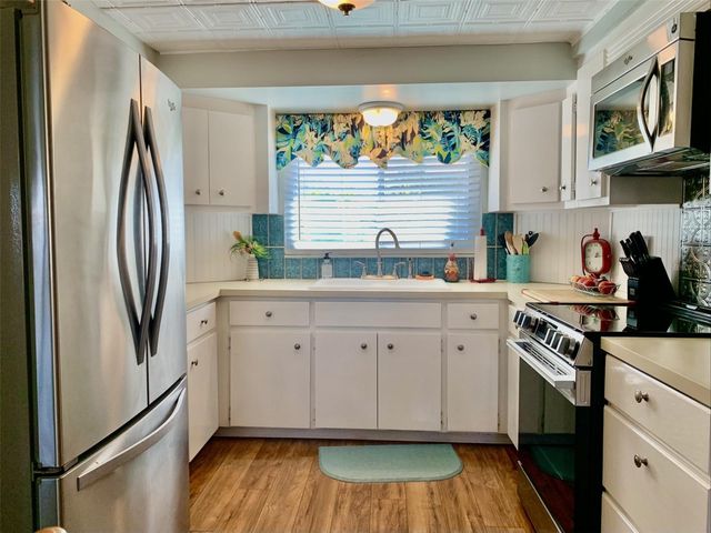 4904 27TH AVENUE W, Bradenton, FL 34209