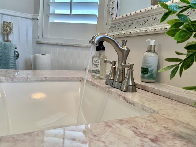 4904 27TH AVENUE W, Bradenton, FL 34209