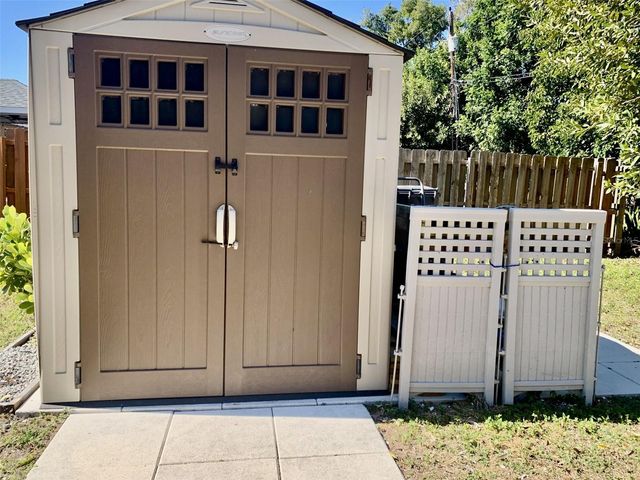 4904 27TH AVENUE W, Bradenton, FL 34209