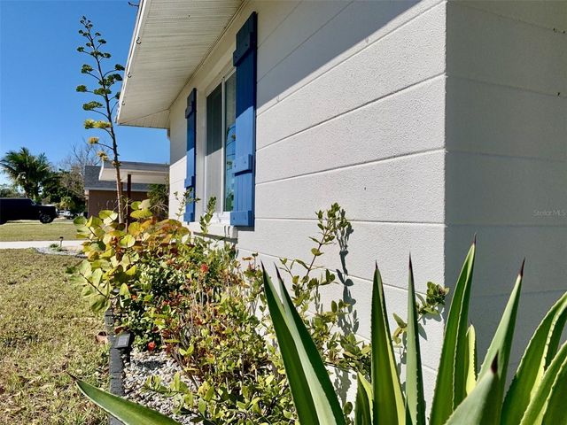 4904 27TH AVENUE W, Bradenton, FL 34209