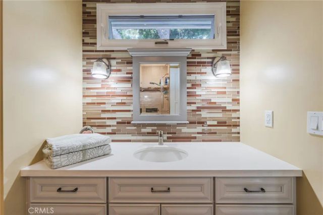 1624 255th Street, Harbor City, CA 90710