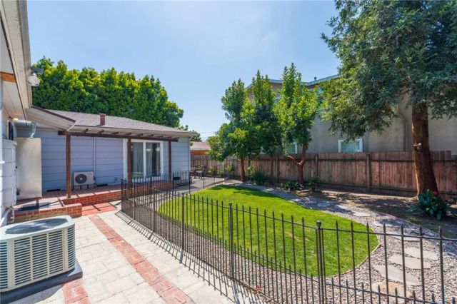 1624 255th Street, Harbor City, CA 90710