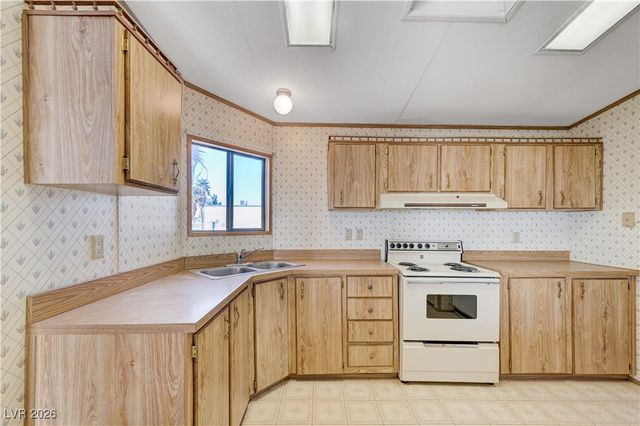675 Stevens Avenue, Overton, NV 89040