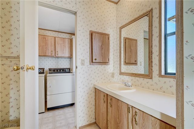 675 Stevens Avenue, Overton, NV 89040