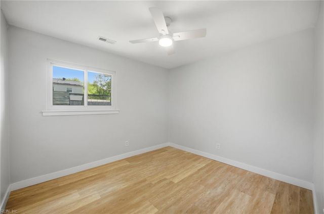 444 Bamboo LN, Virginia Beach, VA 23452