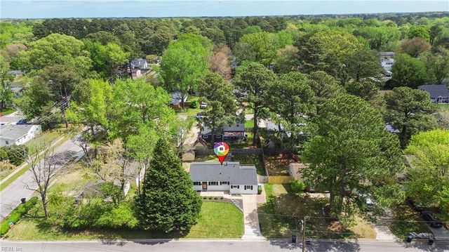 444 Bamboo LN, Virginia Beach, VA 23452