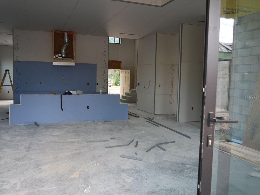Image 25 of property listing at 1442 W YALE STREET, Orlando, FL 32804