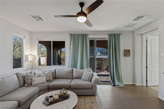 436 Trevinca Street, Las Vegas, NV 89138