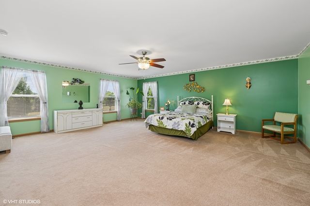 2930 Plumrose Lane, Mchenry, IL 60050