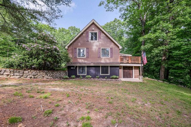 32 Honor Roll Road, Pelham, NH 03076