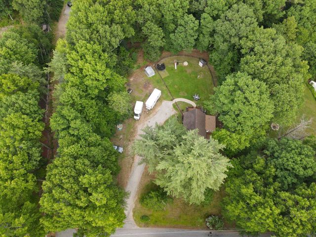 32 Honor Roll Road, Pelham, NH 03076