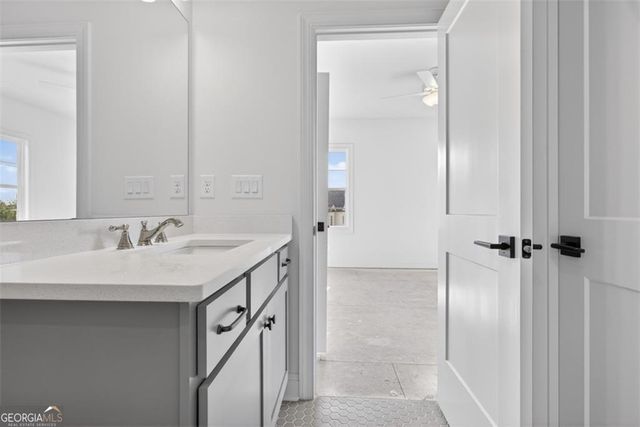 212 Suwanee Avenue, Suwanee, GA 30024