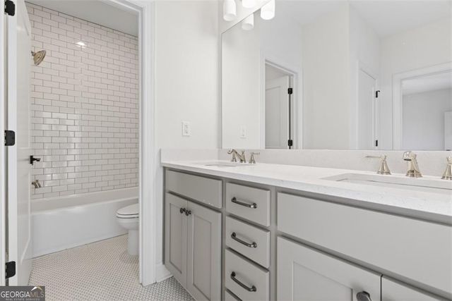 212 Suwanee Avenue, Suwanee, GA 30024