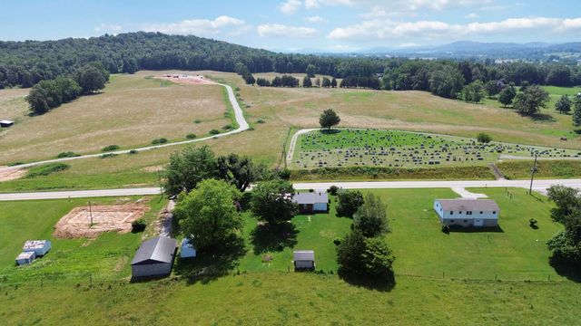 7681 KY-39, Somerset, KY 42503