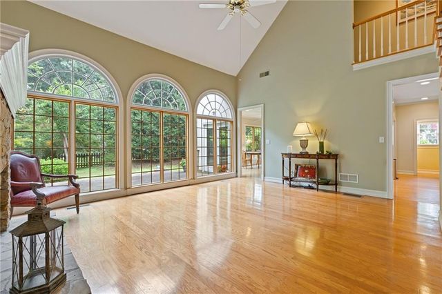 105 Dixter Close, Johns Creek, GA 30022