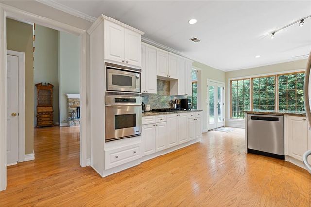 105 Dixter Close, Johns Creek, GA 30022