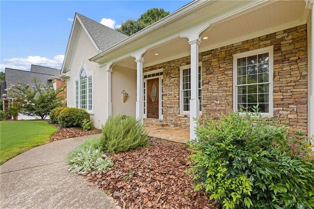 105 Dixter Close, Johns Creek, GA 30022
