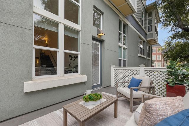 655 12th Street 120, Oakland, CA 94607