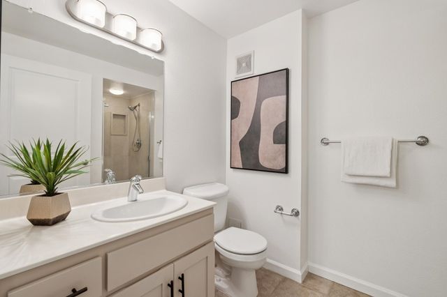 655 12th Street 120, Oakland, CA 94607