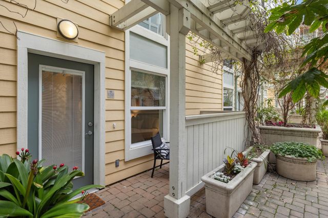 655 12th Street 120, Oakland, CA 94607